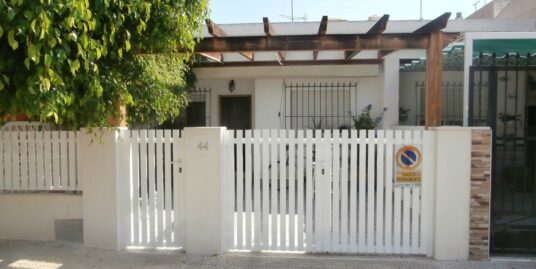 Casa/Chalet adosado en Zona Pueblo, Pilar de la Horadada